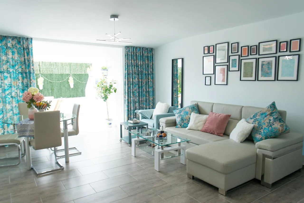 Luxury Independent Resort, Las Americas, 2 Min To The Beach Playa de las Americas  Holiday home Playa de las Americas (Tenerife)